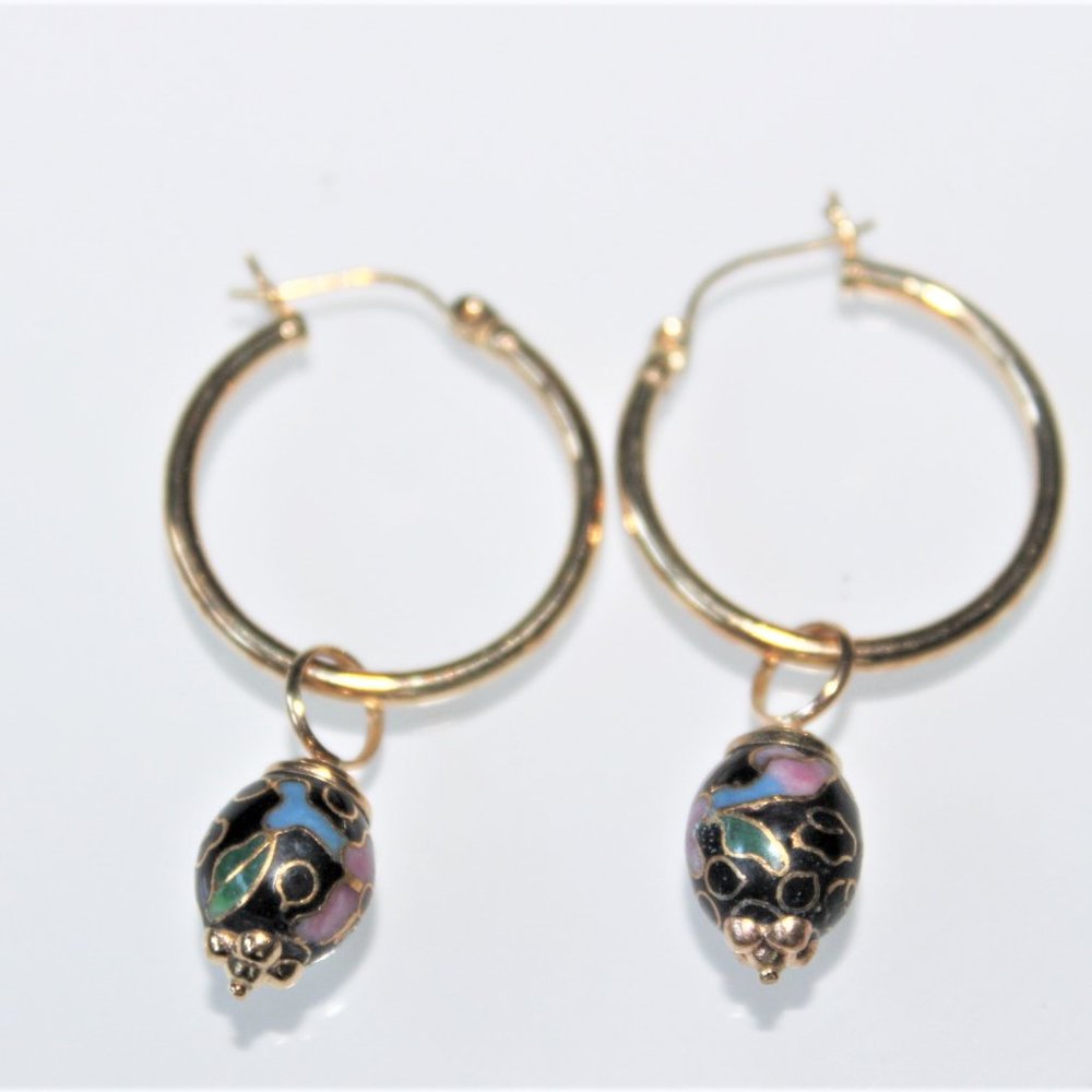 14K YELLOW GOLD MULTICOLORED ENAMEL HOOP EARRINGS